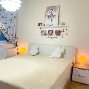  Apartment St Stephen's