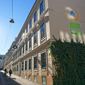 - Myrthengasse Albergue